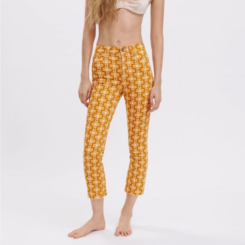 ZARA floral printed cropped jeans